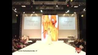 Scene da un Matrimonio - Sfilata - Amigoni Abiti da Sposa - Parte 1