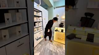 Broke the customer perfume bottle  #experiements #viral #perfumer #baashis
