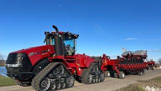 The New Bean Planting Pair Arrive (555 Case IH Quadtrac & 2160 Case IH Planter) S5 E48