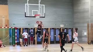 Kenneth Gulbrandsen Dunking against Kongsberg Miners 2