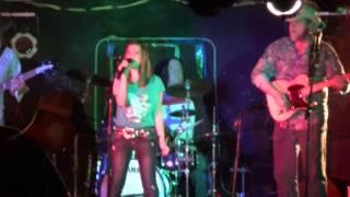MORGAN SCHAAPVELD sings gun powder & lead
