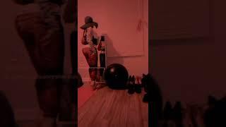 The Queen JuicEy Shake Workout Gear & Tubbler Online https://queenjuiceyshake00.myshopify.com/