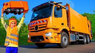 The Kids Play with Real Garbage Truck