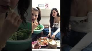 Makan somtun sama papa dan dede di thailand