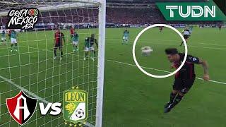 ¡ESPANTOSO! Zaldívar deja ir el gol del título | Atlas 1-0 León | Grita México AP2021 | Final | TUDN