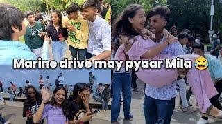 Marine Drive. In cute girl.  Recent video on Mumbai. ￼ // Marathi vlog 