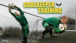 16 Year Old 6'4 Fraser is a BEAST!  | Reactions & Cutbacks | Full Session | 1YNX Goalkeeping