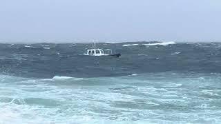 Pilot Boat enters Palm Beach Inlet