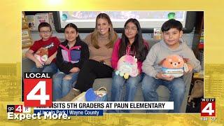 Ashlee Baracy, Kim DeGiulio read to students at Metro Detroit schools