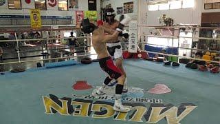 Criztian Pitt "Golden Boy" Laurente dumayo sa JAPAN  para makipag sparring sa Japanese boxers!