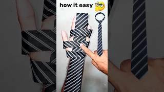 how to tie a tie easy step...#shortsfeed #knotskill#yt #shorts #tie #dailyhacks #boysattitudestatus