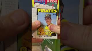 1986 Topps Baseball wax pack opening Vintage RIP looking for Nolan Ryan & Ryne Sandberg