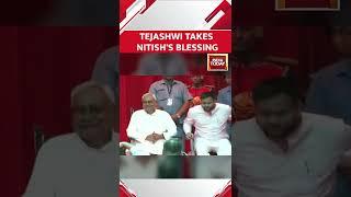 Tejashwi Yadav Touches Nitish Kumar's Feet After Oath Taking #shorts #biharpolitics