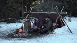 Winter Camping - Bushcraft Shelter Build with my Girlfriend - Lean-to Shelter, Campfire Steaks, etc