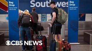 Southwest becomes last major U.S. airline to set new checked bag fee
