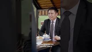 18歲花季少女被迫嫁給大她8歲的老男人，原本以為他是個又老又醜的油膩男，沒想到竟是個有8塊腹肌的高顏值帥哥，婚後被他捧在手心裡寵！ #短劇 #甜寵 #總裁灰姑娘#大叔的小娇妻