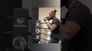 Work your 1-2 Combo like Deontay Wilder… 