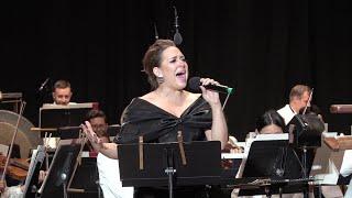 Wind Beneath My Wings / Heroes - Jessica Vosk and the San Francisco Symphony