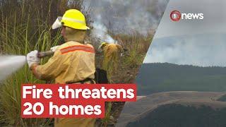 Firefighters tackle massive blaze in Northland | 1News on TVNZ+