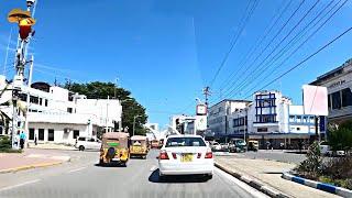 MOMBASA, KENIA: Die blau weiße Stadt