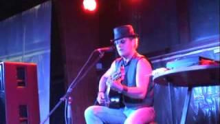 Andy Clayburn - Just Hanging Out