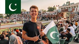 CROSSING INTO PAKISTAN  INDIA/PAKISTAN WAGHA BORDER 