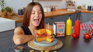 Mac & Cheese Burger: A Juicy, Delicious Burger With A Deep Fried Mac & Cheese Bun