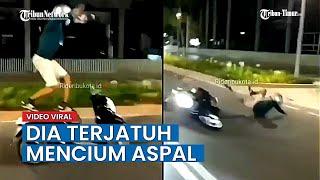 VIRAL Video ABG Akrobat dengan Berdiri di Atas Motor, Akhirnya Malah Begini