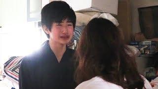 急に弟が母に泣きはじめた。。。