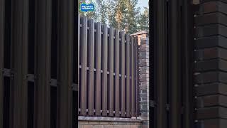 Знаете, какой металлический забор - самый разнообразный?