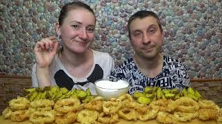 МУКБАНГ КАЛЬМАРЫ И КАРТОШКА ПО ДЕРЕВЕНСКИ | MUKBANG SQUID AND COUNTRY POTATOES #мукбанг #mukbang