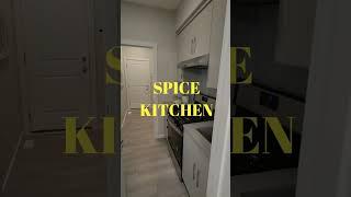 SHOW HOME TOUR