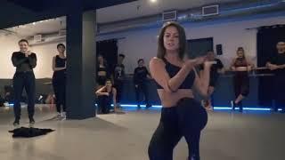 2018 12 27 Polina Glen - Improvising Dance Routine