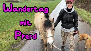 WANDERN mit PFERD !? 