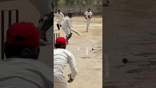 very FAST run/Lazy keeper #hardball #hardballmatch #cricket