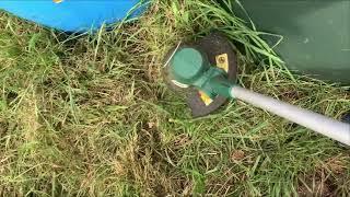 Strimmer cutting grass for 31 seconds