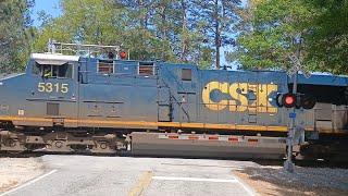 CSXT 5315 leads CSX L637 at Arcadia Lakes SC on the CSX Hamlet Subdivision the S-Line
