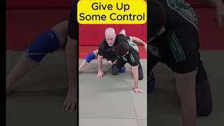 How to Win DOGFIGHT POSITION vs a LARGER OPPONENT  #bjj #jiujitsu #grappling
