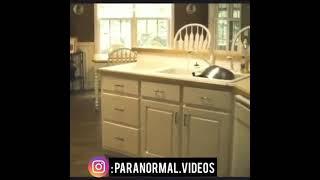 Watch until the end, the ending looks weird,
