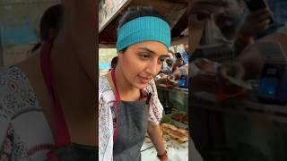 Viral Vada pav girl #ytshort #vadapavgirl #vadapavdidi #viralvadapavgirl #vadapavindelhi