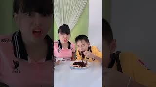 เมื่อ 7 ปีที่แล้วยังกินเผ็ดไม่ได้ แต่ตอนนี้นัชทิวซัดเรียบ [nuna88999] หนูนาตัดคลิป