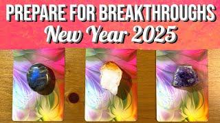 BREAKTHROUGHS TO PREPARE FOR IN THE NEW YEAR!  2025 PICK A CARD TAROT READING PREDICTIONS 