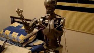 Terminator robot animatronic modeloT-800 parte 1