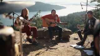 Josh Garrels - Pilot Me (from "The Sea In Between")