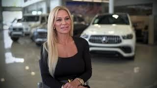 Amber loves her Mercedes-Benz buying experience at The Woodlands!