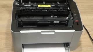 Replacing the Toner Cartridge Samsung Xpress M2026 M2026W
