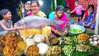 Indian Beautiful Village Life। Whole Night Cooking In Rain Traditional Village Food After Eating