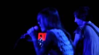 The Hundred In The Hands Undressed In Dresden LIVE