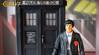 Doctor Who: The Second Doctor and TARDIS (The War Games) | Action Figure Set Review - B&M 2020