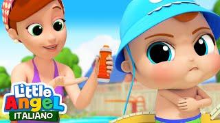 Un Pomeriggio in Piscina ️ Cartoni Animati con Gianni Piccino - Little Angel Italiano